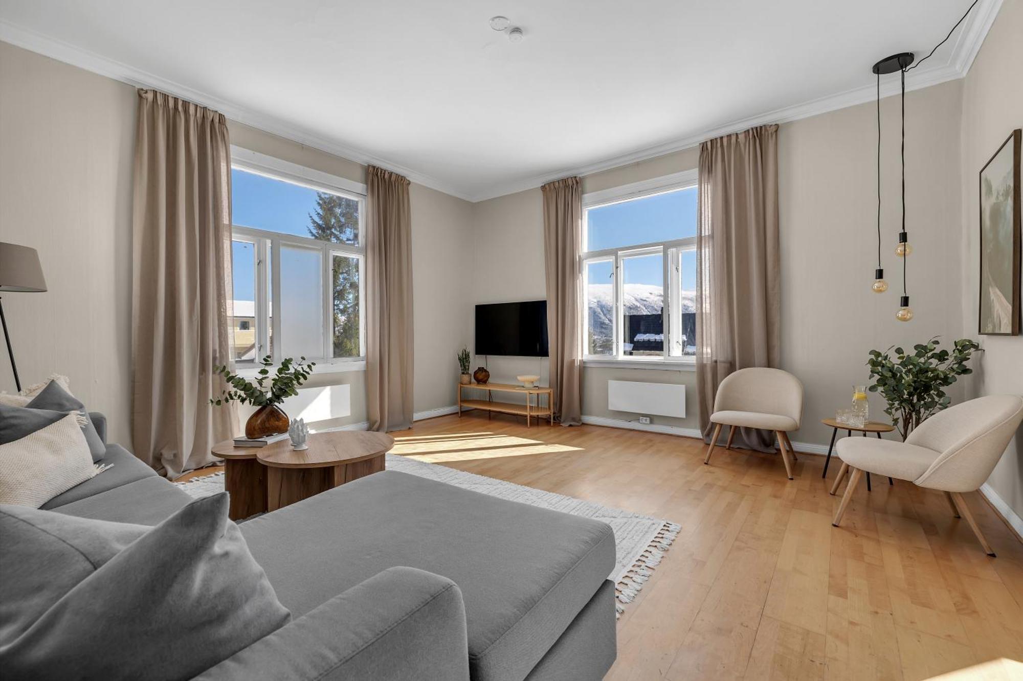Amazing Tromso City Apartment With Free Parking And Lovely City Views! Экстерьер фото